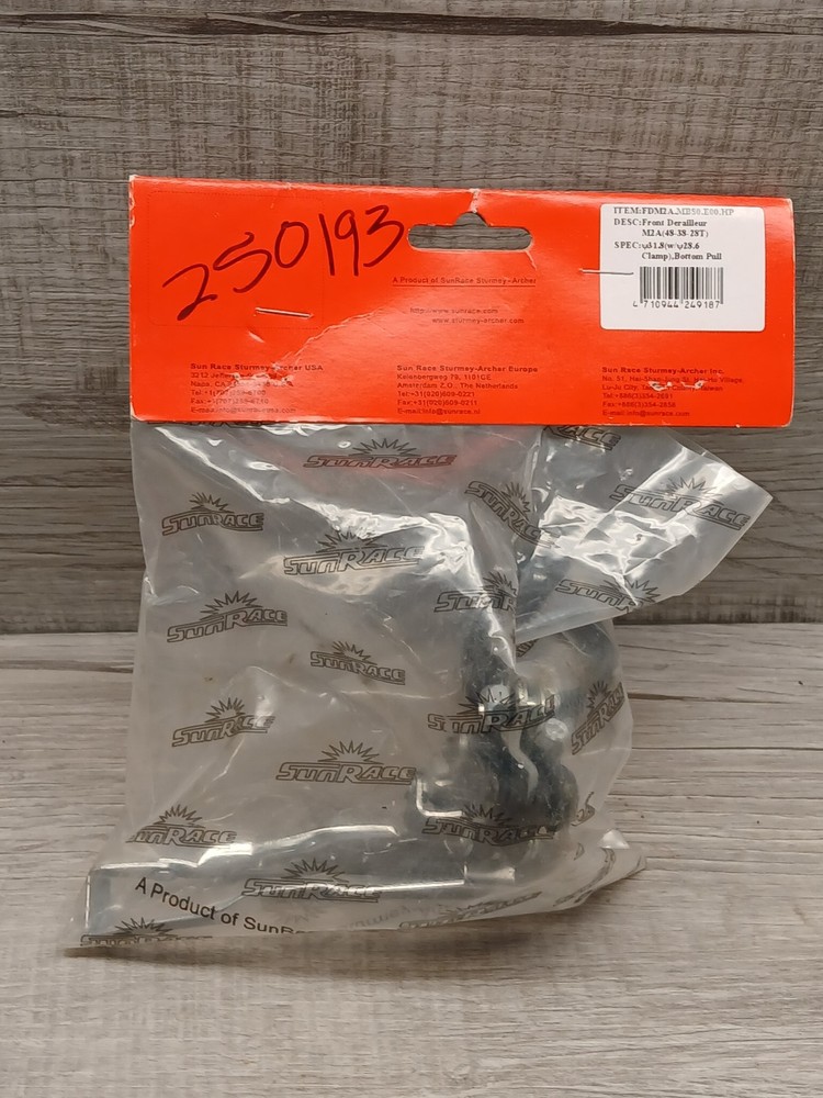 SunRace Front Derailleur 6/7 Speed Bottom Pull 31.8mm Triple FDM-2A Chrome