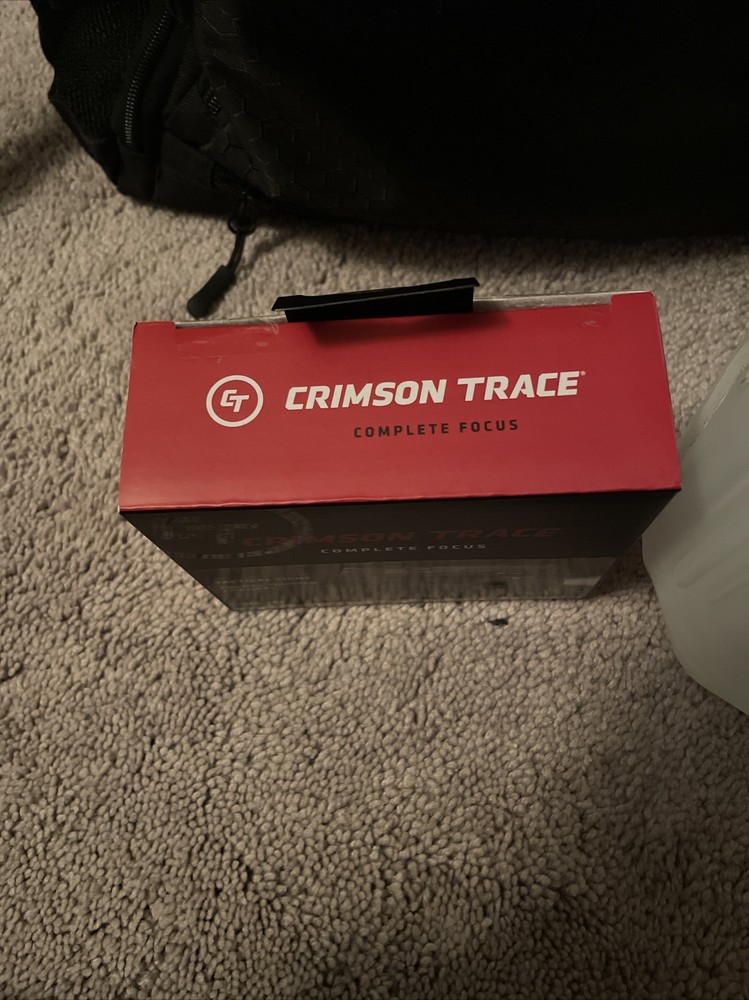 Crimsion tracer light