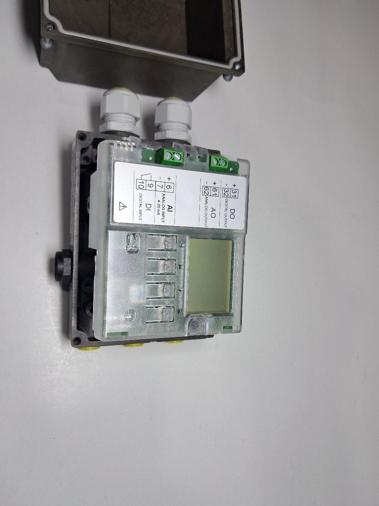 ARCASMART 826.E2-A00-M10-G positioner