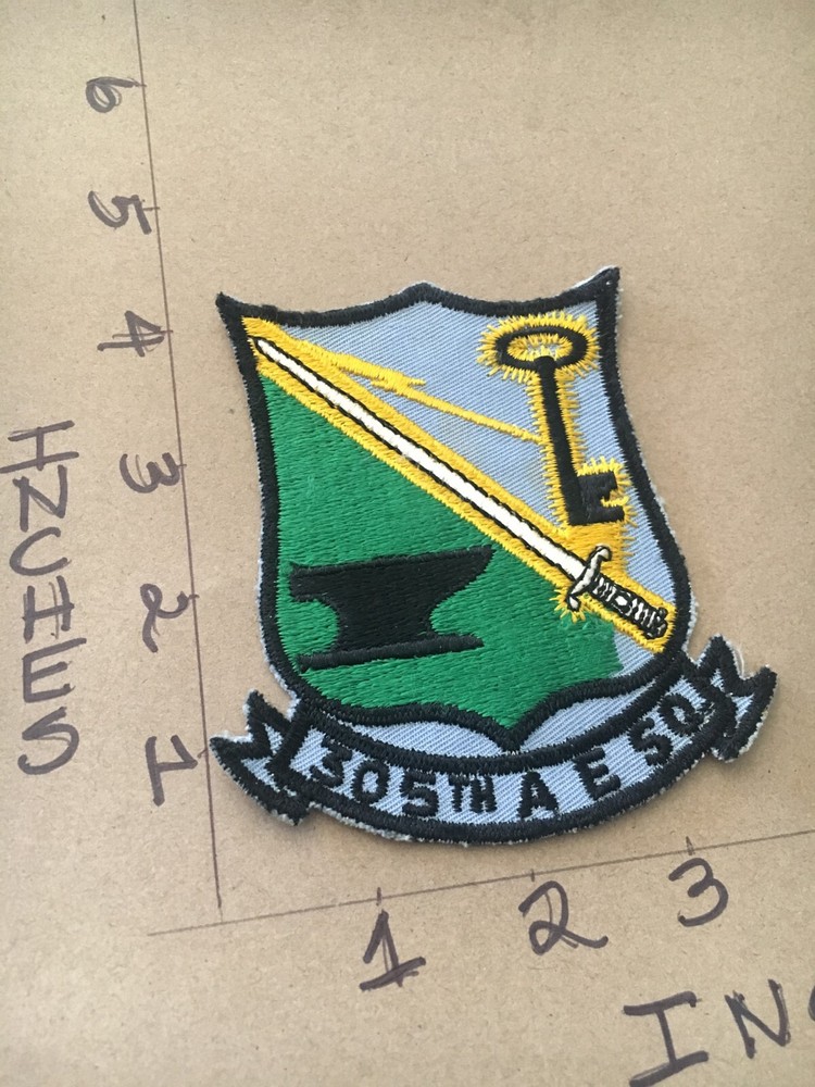 vintage USAF 305th Armament & Electronics  Squadron patch 5/1/25