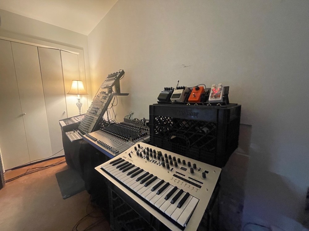 Apache Steel Stand for Guitar Pedal or Effect Unit