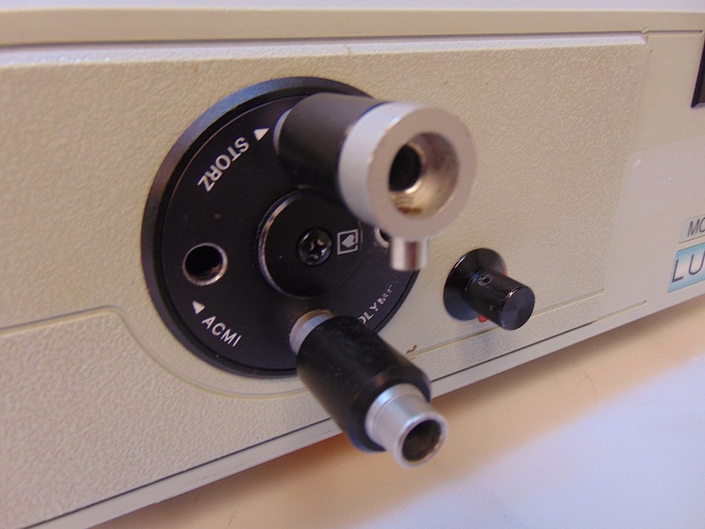 Luxtec Fiberoptic Light Source Model 9300XSP S5746