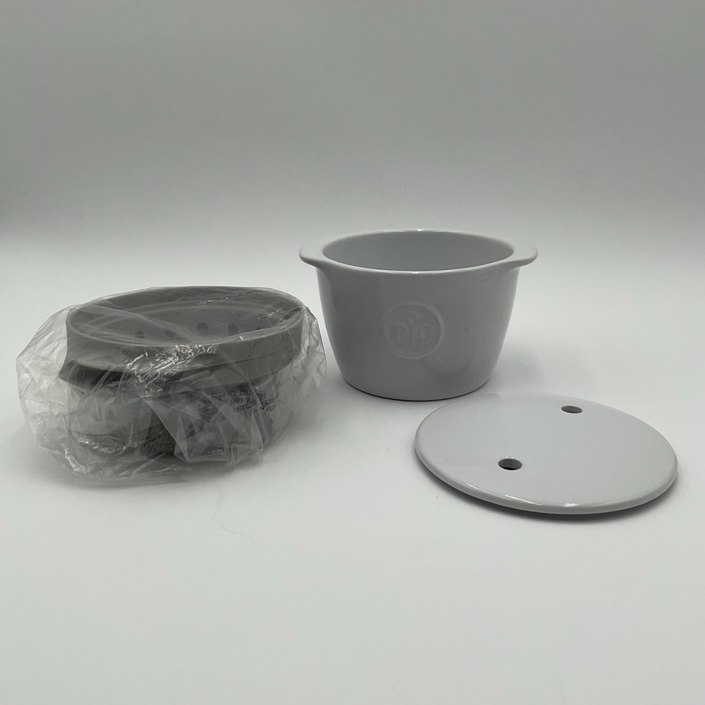 Pampered Chef Ceramic Breakfast Microwave Sandwich Breakfast Maker #2634 White