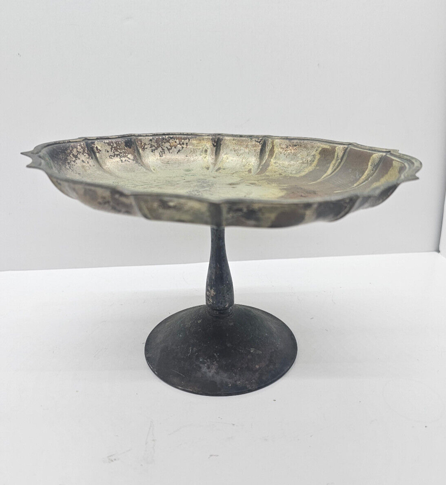 Chippendale International Silver Co. Candy Nut Dish on Pedestal Silverplate