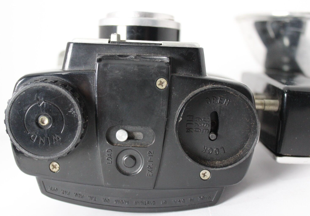 Vintage Kodak Brownie Reflex 20 with External Attached Flash - Untested