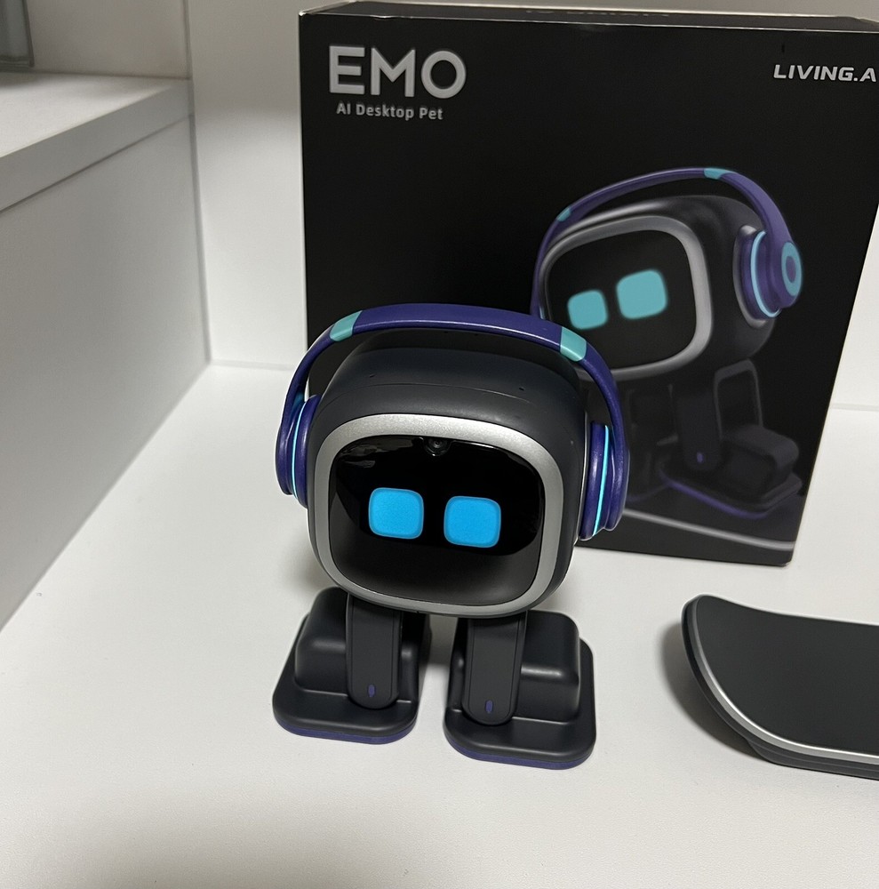 Emo Living Ai Desktop Pet Robot,Emo,Works Great