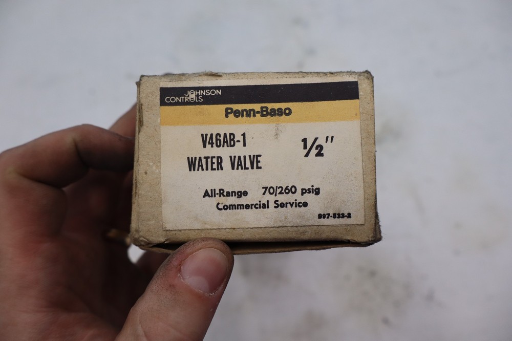 johnson control penn-baso v46ab-1 1/2"  70/260psig
