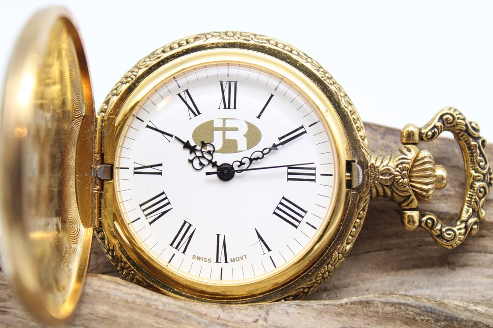 JR QUARTZ POCKET WATCH 46.6mm RUNS (DB2)