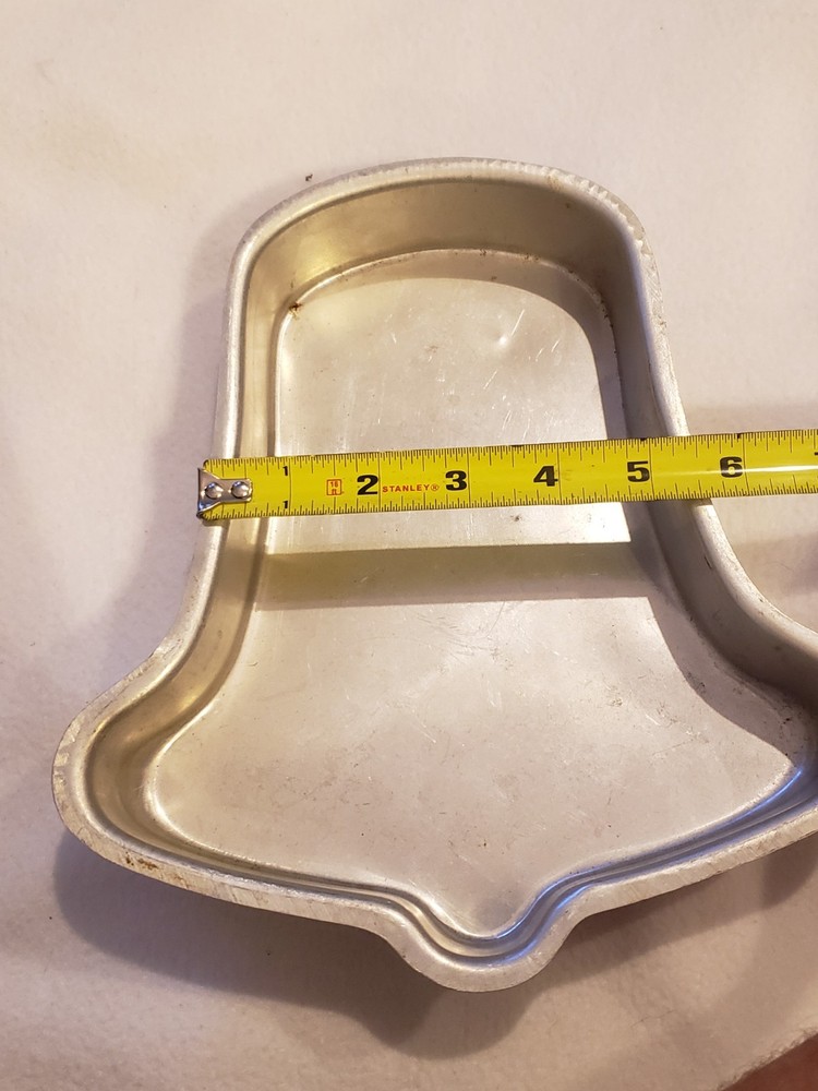 Bell Shaped Cake Pan Aluminum