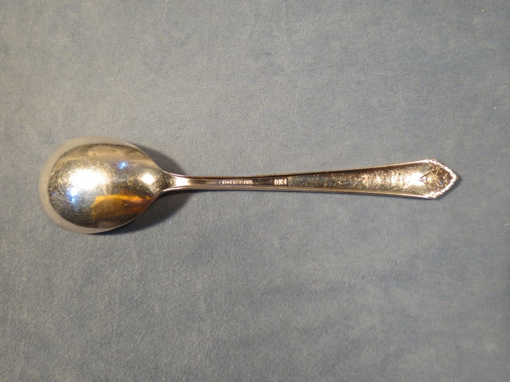 Rogers & Bros IS "Starlight" Sugar Spoon Silverplate