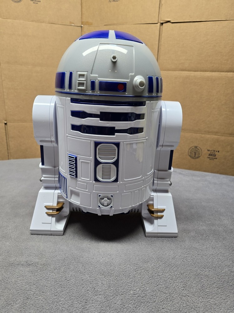 R2-D2 Hot Air Popcorn Maker Uncanny Brands POP-SRW-R2D2