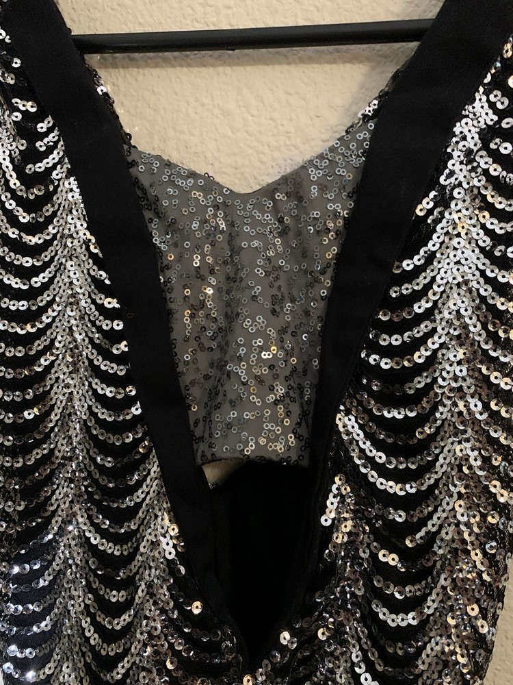 Dance Jazz Kell Womens Size S Silver Sequins Black Mesh Lined Beautiful!
