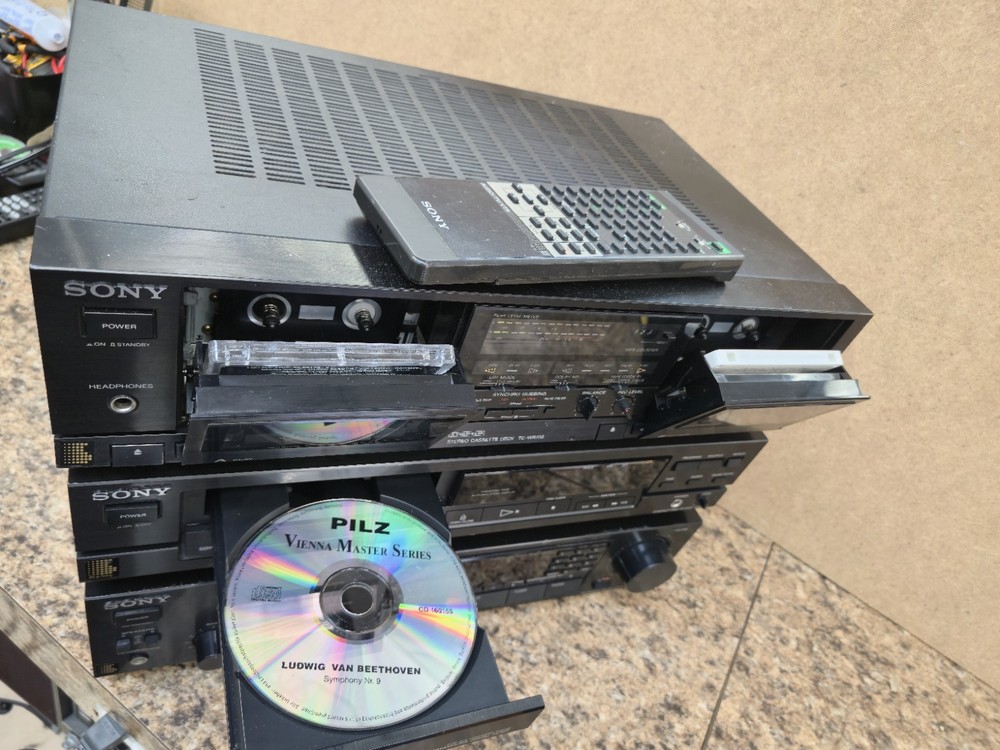 sony true HI-FI Stereo Components system w/remote SERVICED Fully Functional