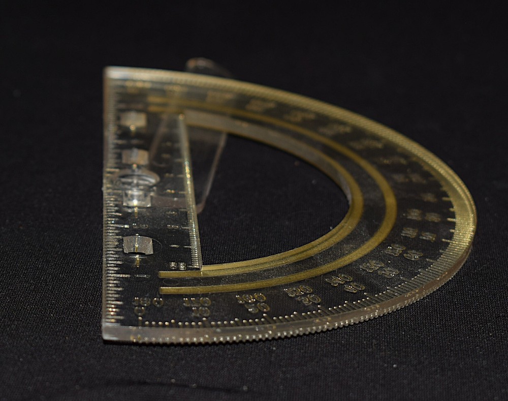 180 degree Protractor Angle Finder Rotary Measuring Ruler ~ Plastic