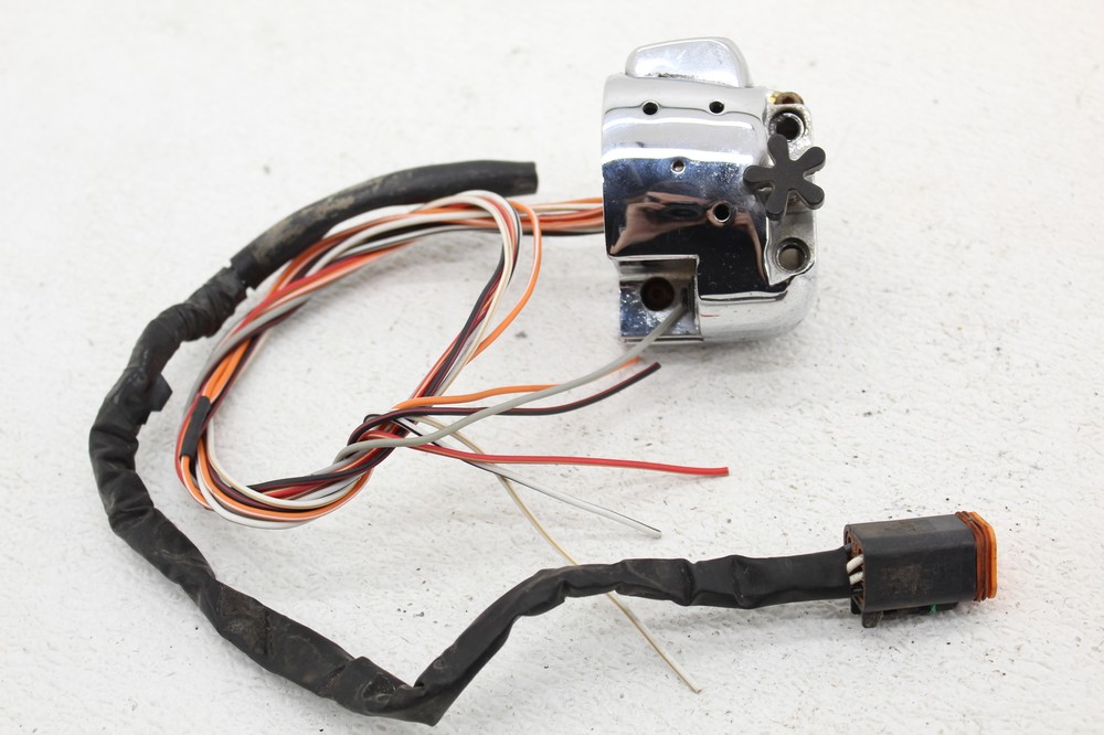 00-06 Harley Davidson Heritage Flstci Right Control Switch Pack