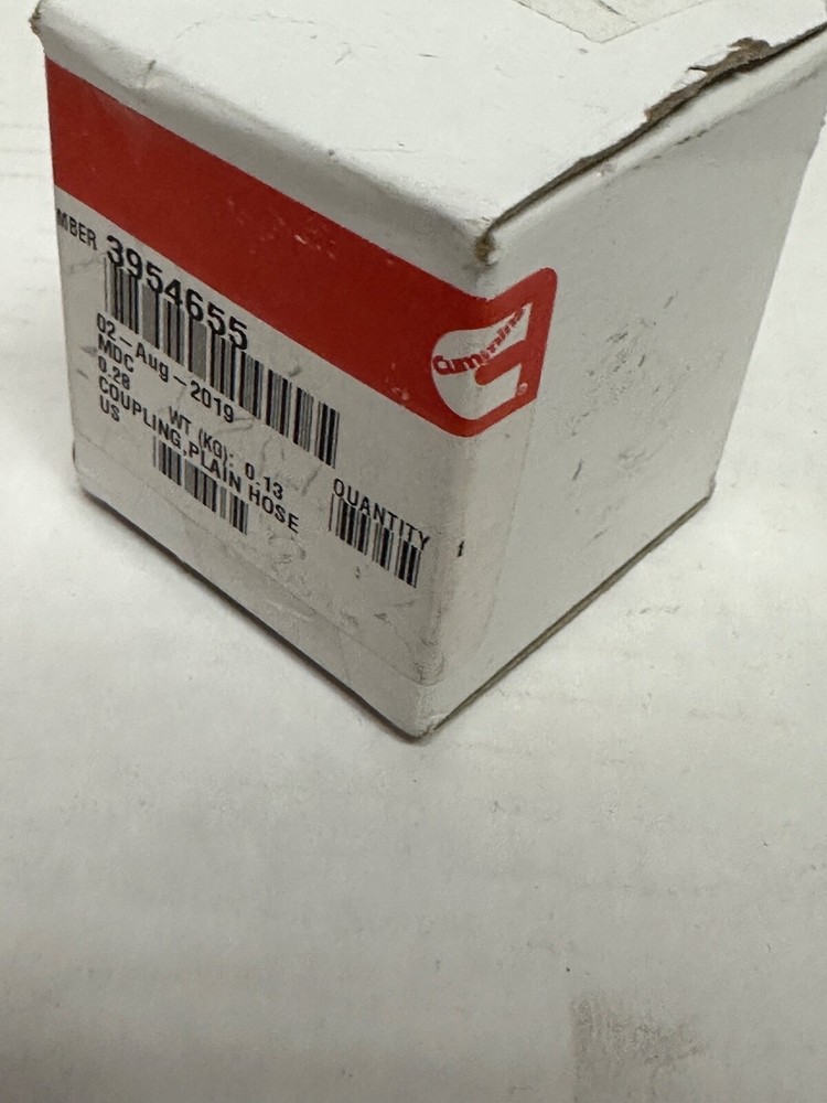 CUMMINS COUPLING, PLAIN HOSE 3954655 OEM