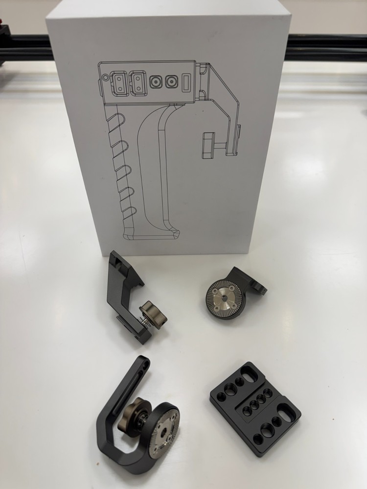 INDI PRO UNIVERSAL POWER GRIP