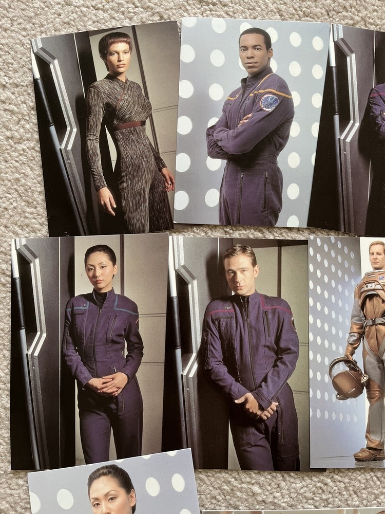 Star Trek Enterprise Postcard lot Bakula