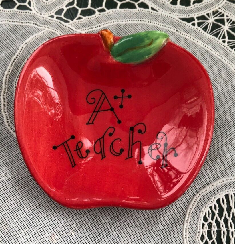 BROWNLOW - A+ TEACHER SMALL CERAMIC APPLE DISH