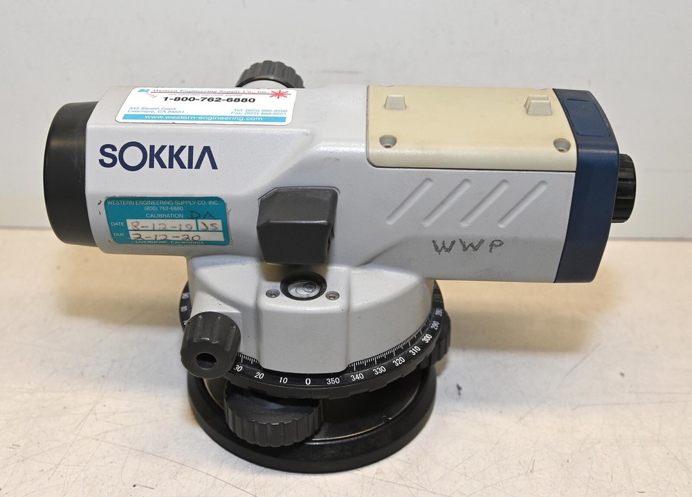 SOKKIA B40A Automatic Level & Case