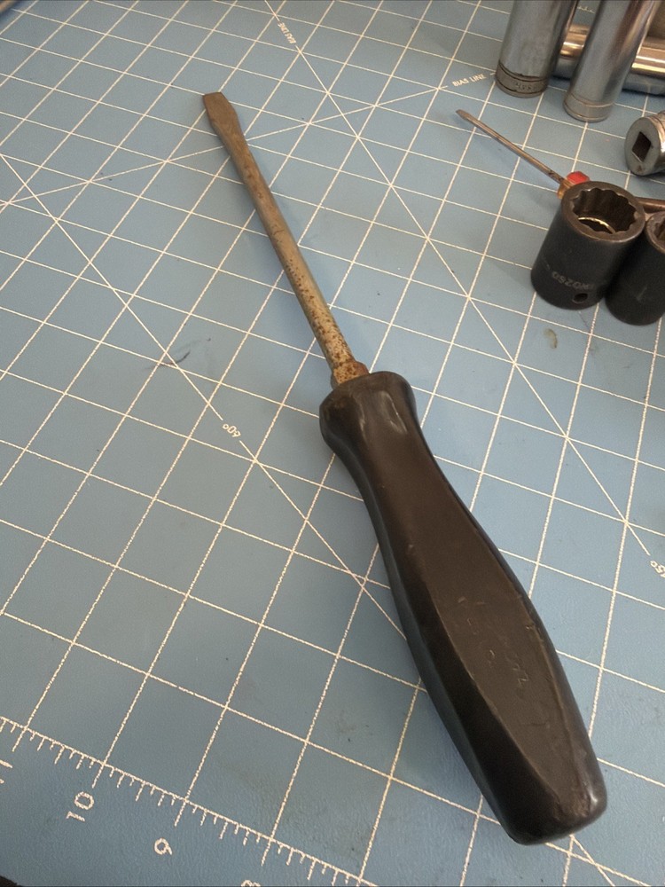 Snap On Tools USA SDD8 Black Hard Handle Slotted Flat Tip Screwdriver