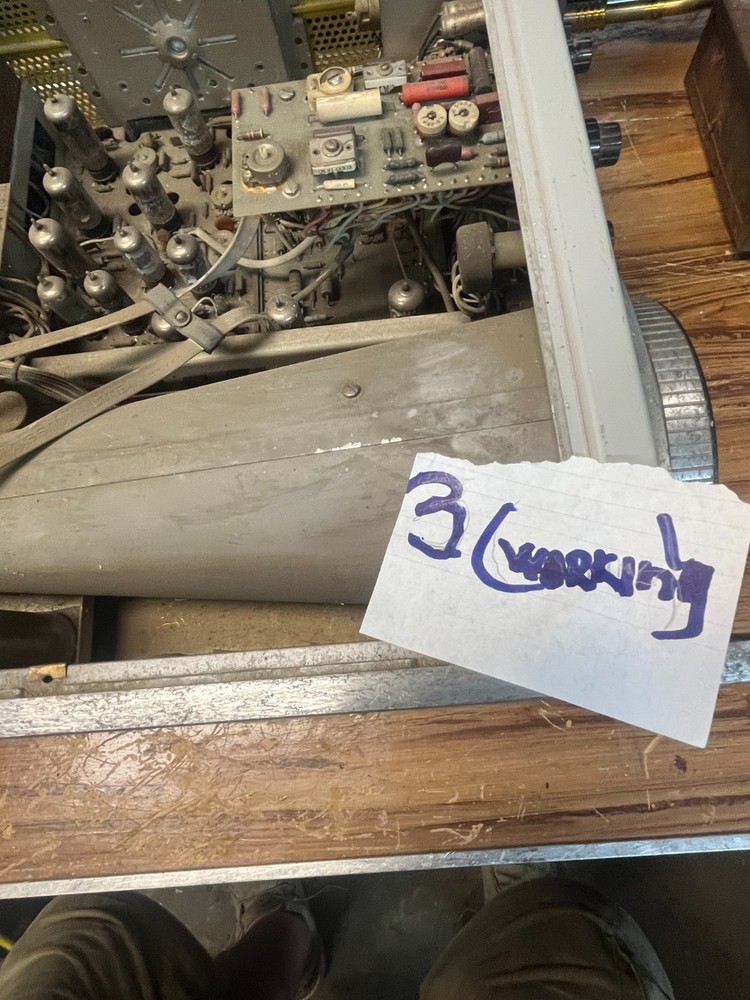 HP Hewlett-Packard Oscilloscope Model 120B - Powers on but untested.