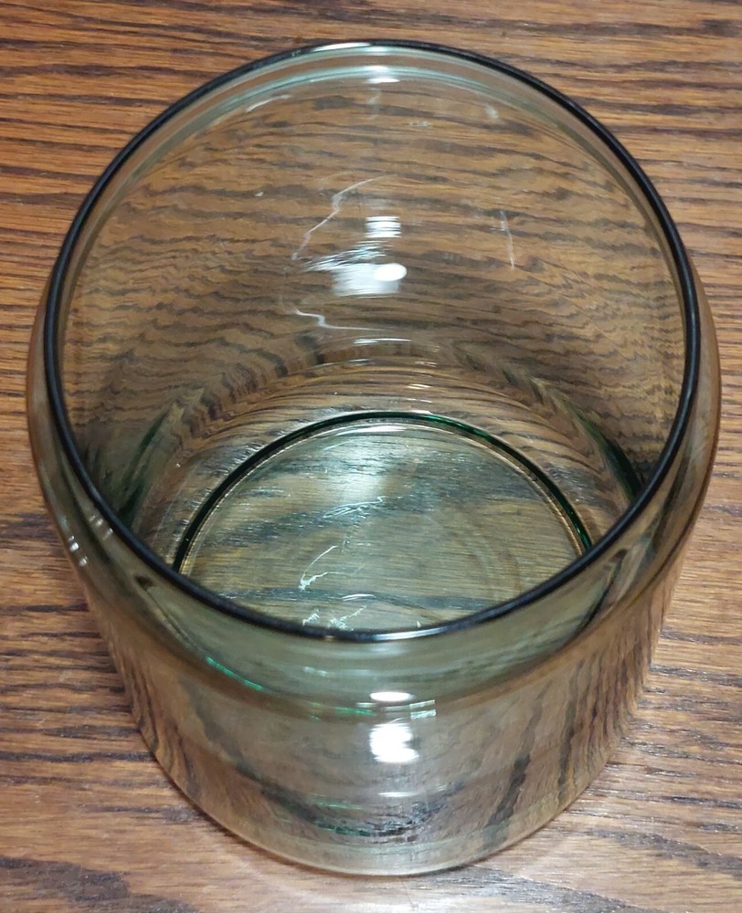 8.5" lidded rubber seal glass storage jar