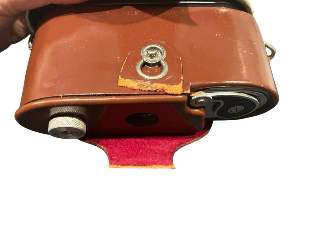 VTG ARETTE BW CAMERA AND CASE