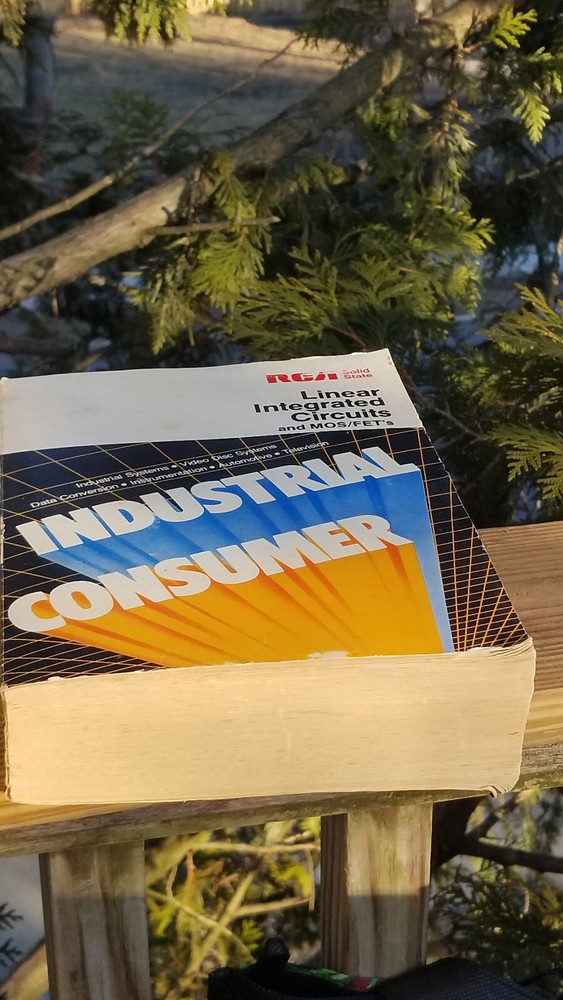 VINTAGE RCA ELECTRONICS BOOK LINEAR INTEGRATED CIRCUITS INDUSTRIAL CONSUMER