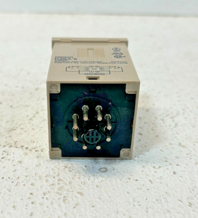 Omron H3BA-8 Timer