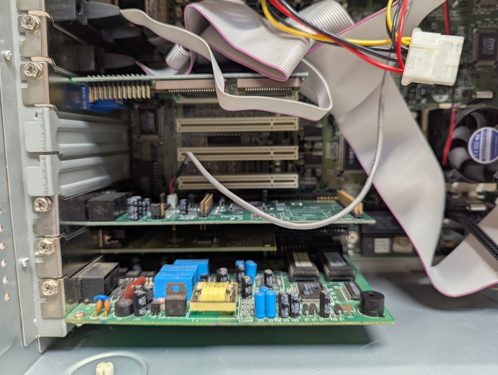 VINTAGE DESKTOP COMPUTER Tower A Open Tested See Pictures
