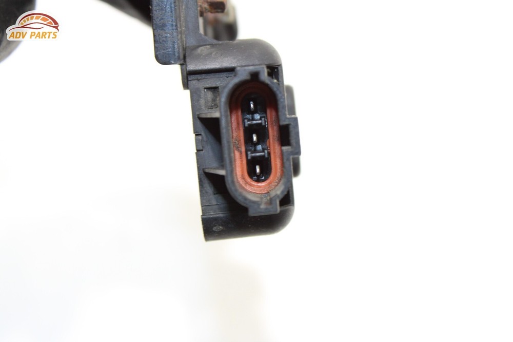 2017 - 2022 GENESIS G90 AMBIENT AIR QUALITY SENSOR & BRACKET OEM