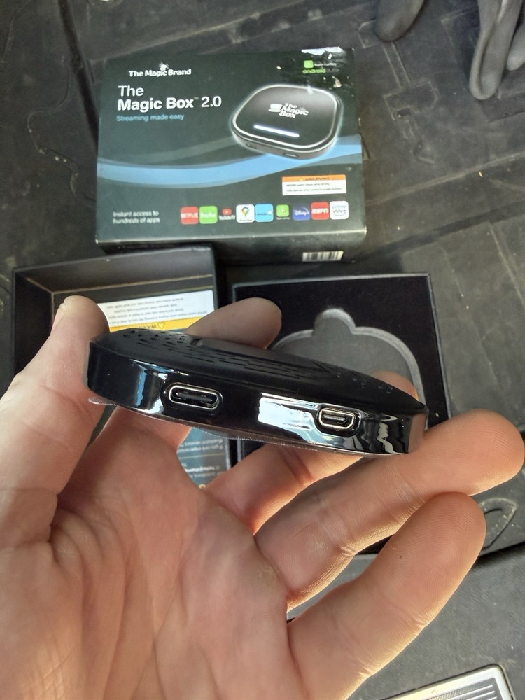 The Magic Box 2.0, Wireless CarPlay/Android, Auto *READ* UNTESTED