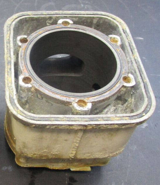 Good OEM 1995 Sea-Doo XP Cylinder