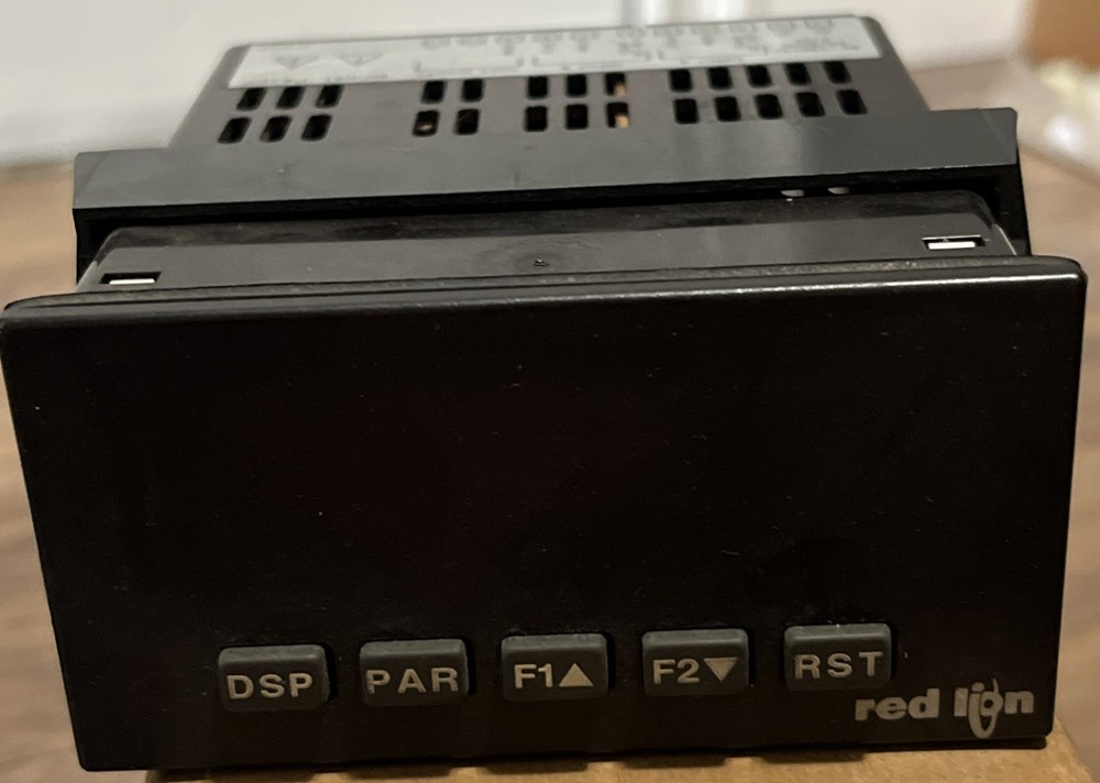 Red Lion PAXDP000  Panel Process Meter