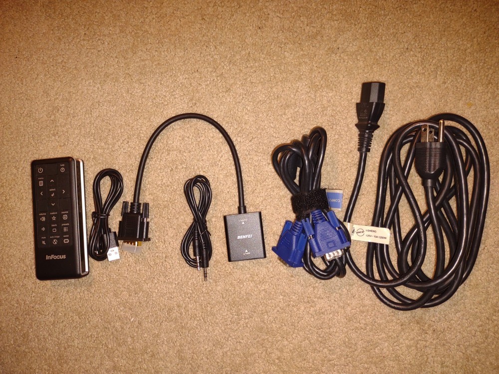 InFocus IN2116 DLP Projector