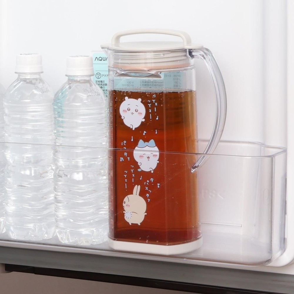 CHIIKAWA Cold Water Plastic Pitcher & 2 Cups - New