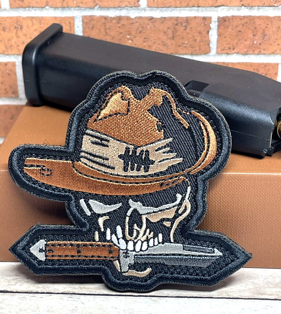Tactical Morale Patch - Skull Patch - Hook Loop Embroidered Pirate Knife Patch