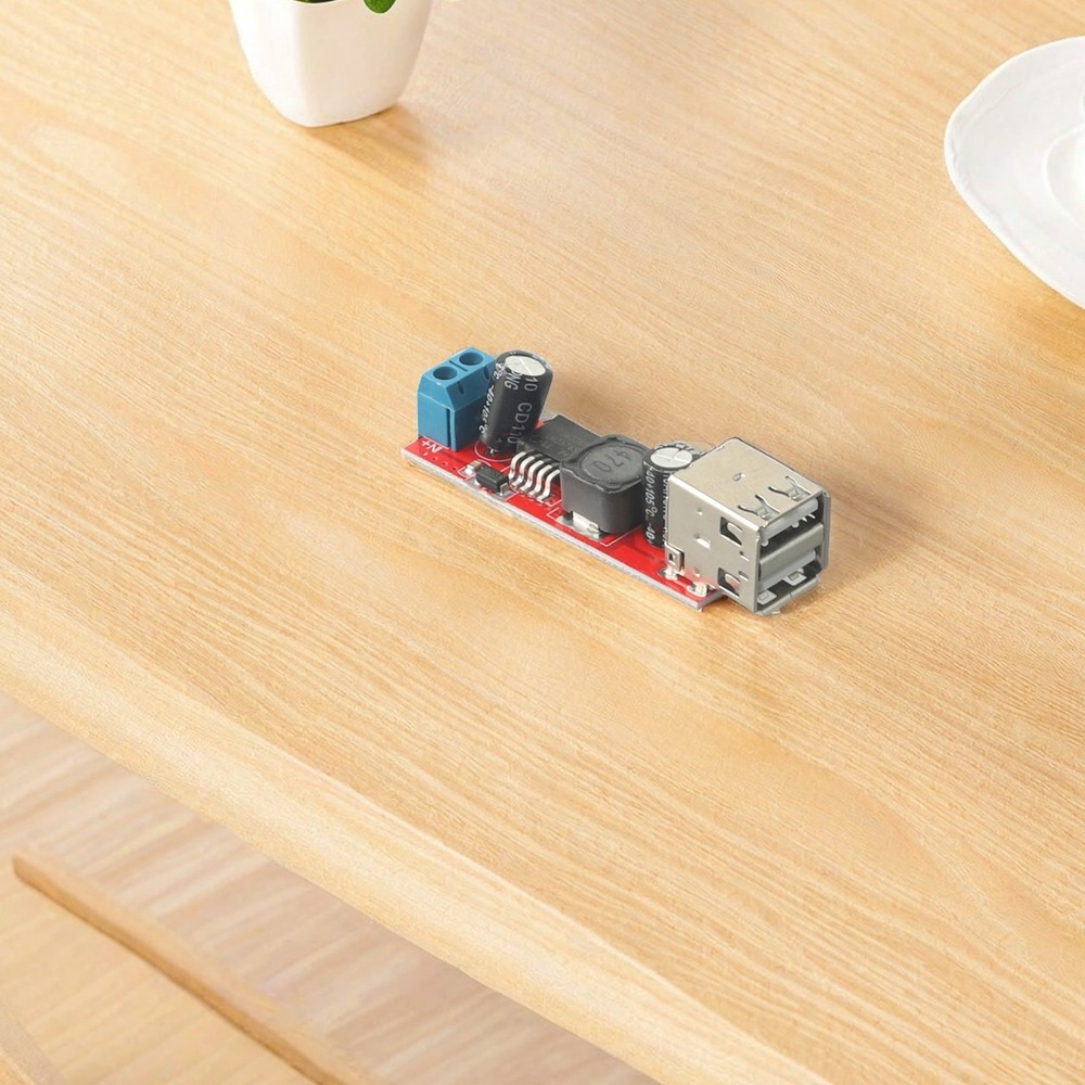 Mobile Phone Voltage Regulator Car Charge Regulator Output Temperature