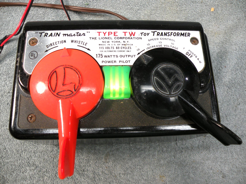 LIONEL Trainmaster Type TW Transformer - 175 Watts Tested Good