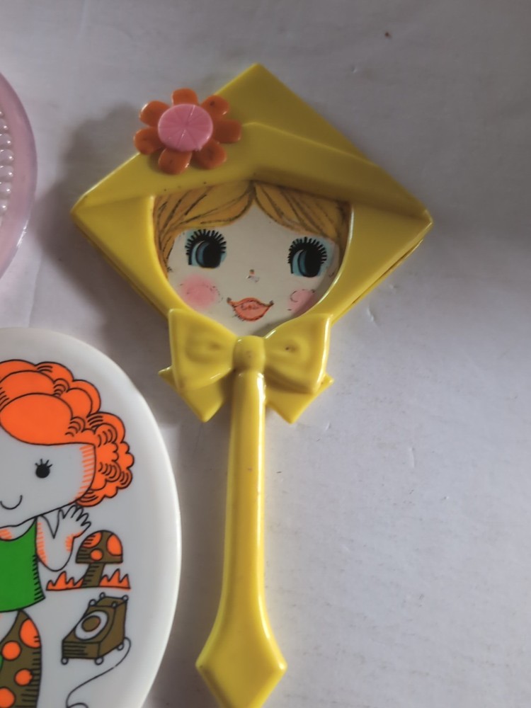 3 Vintage Kids Hand Mirrors