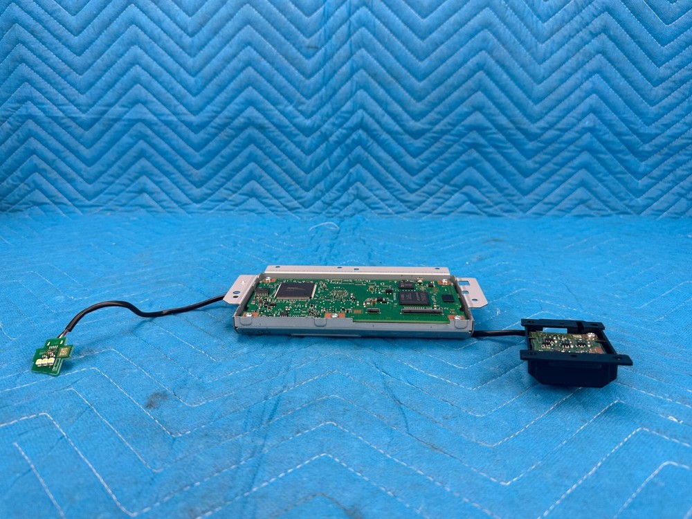 Lexus LS500 Dash Info Navigation Display Components 86110-50580 2018 OEM