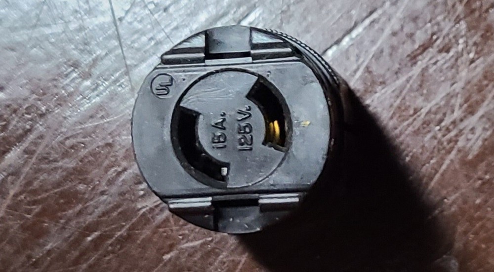 VALISE CONNECTOR BODY #7464V BLACK