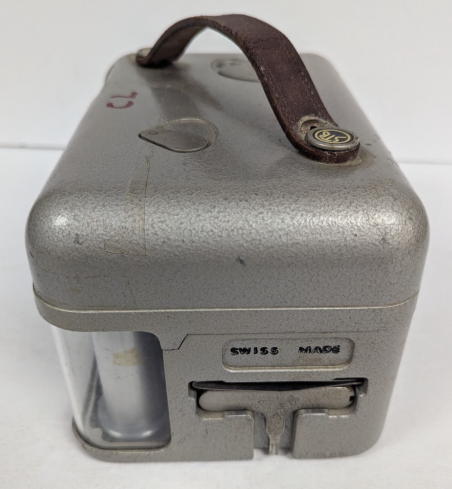 Vintage STB Pidgeon Timing Clock With Key