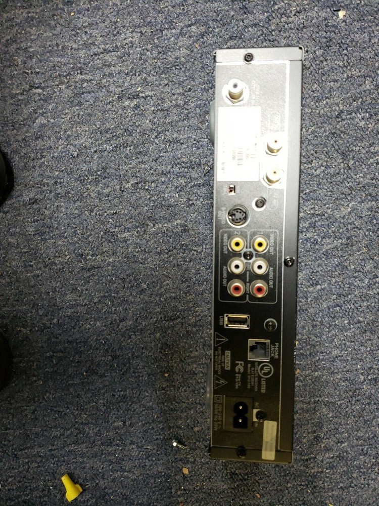 DirecTV Receiver Satellite Cable Boxes D12-100 Direct TV