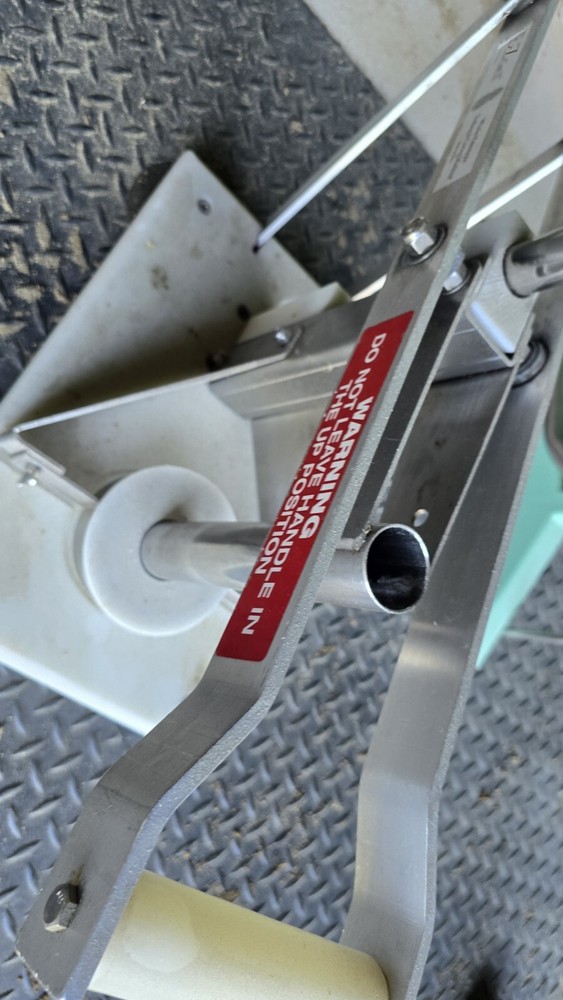 Healing E-Z Cut II Pineapple Corer