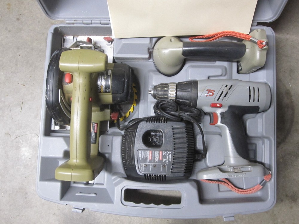 Craftsman 75th anniversary 19.2 volt tool set with extra blade