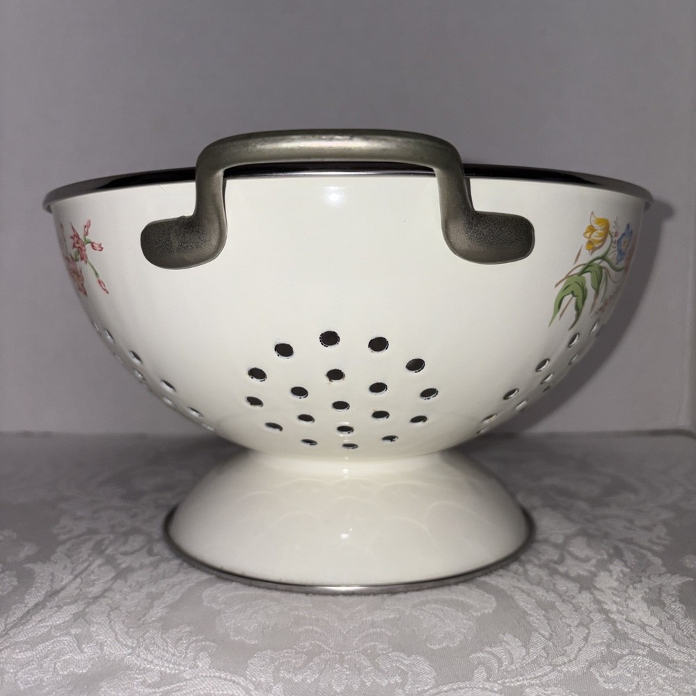 Kobe Colander, Floral Pattern , JC Penney