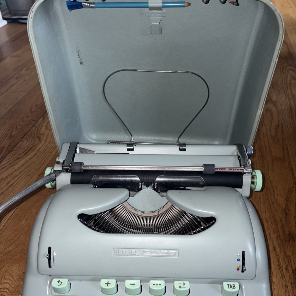 Hermes 3000 Needs Ribbon Servic8ng