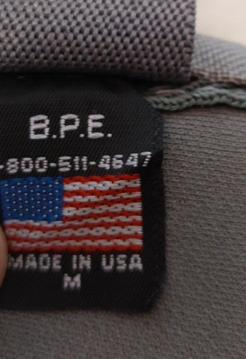 US ARMY COMBAT ELBOW PADS, MEDIUM, HARD CAP, B.P.E.